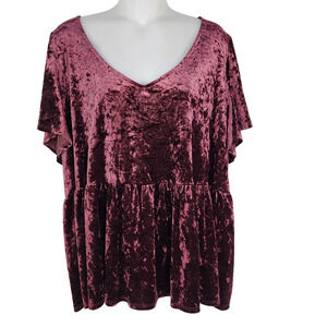 Torrid Top 2X Crushed Velvet Peplum Shirred Short Sleeve Academia Goth Burgundy